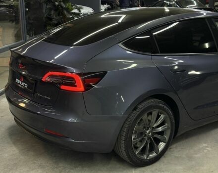 Сірий Тесла Модель 3, об'ємом двигуна 0 л та пробігом 88 тис. км за 20900 $, фото 9 на Automoto.ua