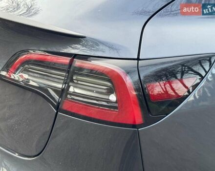 Серый Тесла Модель 3, объемом двигателя 0 л и пробегом 31 тыс. км за 25990 $, фото 10 на Automoto.ua