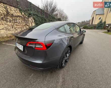 Серый Тесла Модель 3, объемом двигателя 0 л и пробегом 49 тыс. км за 24200 $, фото 18 на Automoto.ua