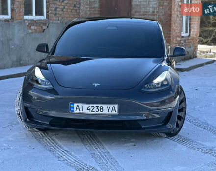 Серый Тесла Модель 3, объемом двигателя 0 л и пробегом 7 тыс. км за 30000 $, фото 1 на Automoto.ua