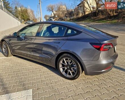 Сірий Тесла Модель 3, об'ємом двигуна 0 л та пробігом 13 тис. км за 23500 $, фото 15 на Automoto.ua