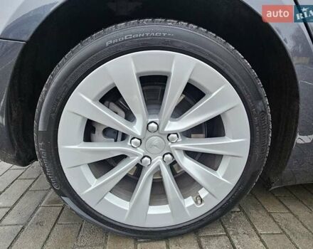 Серый Тесла Модель 3, объемом двигателя 0 л и пробегом 39 тыс. км за 22550 $, фото 24 на Automoto.ua