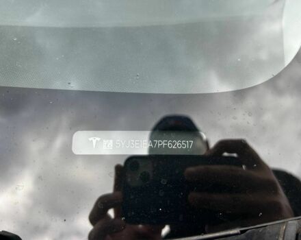 Серый Тесла Модель 3, объемом двигателя 6.3 л и пробегом 11 тыс. км за 20400 $, фото 22 на Automoto.ua