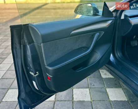 Серый Тесла Модель 3, объемом двигателя 0 л и пробегом 69 тыс. км за 18999 $, фото 21 на Automoto.ua