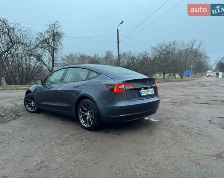 Серый Тесла Модель 3, объемом двигателя 0 л и пробегом 43 тыс. км за 24500 $, фото 23 на Automoto.ua