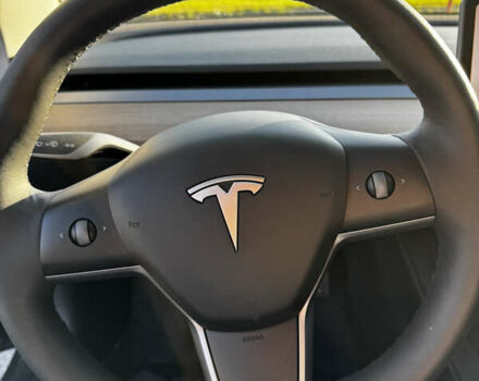 Серый Тесла Модель 3, объемом двигателя 0 л и пробегом 55 тыс. км за 23500 $, фото 11 на Automoto.ua