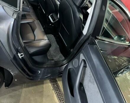 Сірий Тесла Модель 3, об'ємом двигуна 0 л та пробігом 30 тис. км за 26600 $, фото 7 на Automoto.ua