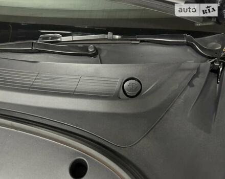 Сірий Тесла Модель 3, об'ємом двигуна 0 л та пробігом 35 тис. км за 29400 $, фото 47 на Automoto.ua