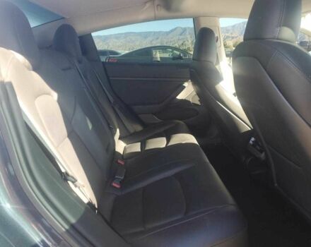 Сірий Тесла Модель 3, об'ємом двигуна 0 л та пробігом 72 тис. км за 4900 $, фото 9 на Automoto.ua