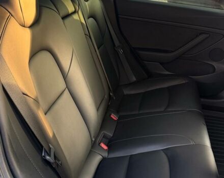 Сірий Тесла Модель 3, об'ємом двигуна 0 л та пробігом 41 тис. км за 24500 $, фото 9 на Automoto.ua