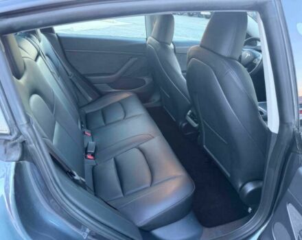 Сірий Тесла Модель 3, об'ємом двигуна 0 л та пробігом 21 тис. км за 4300 $, фото 9 на Automoto.ua