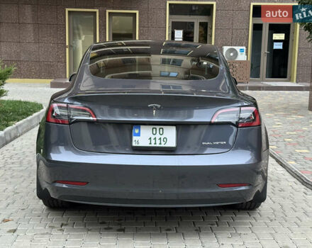 Сірий Тесла Модель 3, об'ємом двигуна 0 л та пробігом 28 тис. км за 23900 $, фото 11 на Automoto.ua