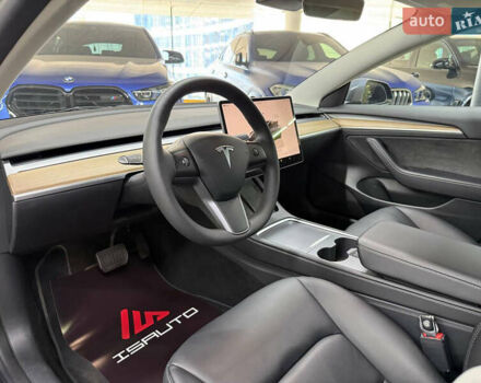 Сірий Тесла Модель 3, об'ємом двигуна 0 л та пробігом 80 тис. км за 23000 $, фото 2 на Automoto.ua
