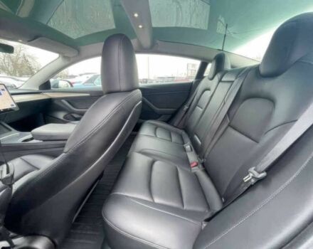 Серый Тесла Модель 3, объемом двигателя 0 л и пробегом 13 тыс. км за 19600 $, фото 9 на Automoto.ua