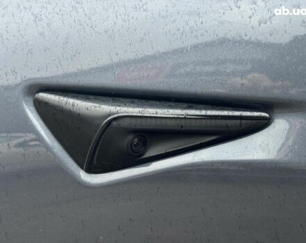 Серый Тесла Модель 3, объемом двигателя 0 л и пробегом 39 тыс. км за 23290 $, фото 10 на Automoto.ua