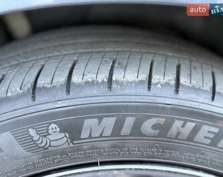 Сірий Тесла Модель 3, об'ємом двигуна 0 л та пробігом 92 тис. км за 21800 $, фото 11 на Automoto.ua