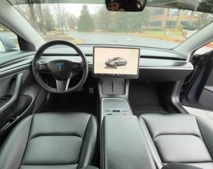 Серый Тесла Модель 3, объемом двигателя 0 л и пробегом 29 тыс. км за 10400 $, фото 10 на Automoto.ua