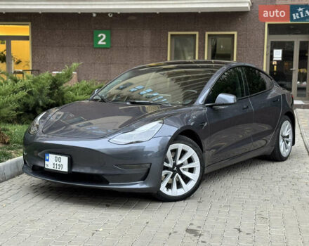 Сірий Тесла Модель 3, об'ємом двигуна 0 л та пробігом 28 тис. км за 23900 $, фото 1 на Automoto.ua