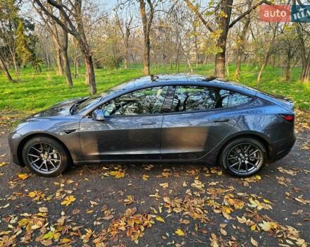 Серый Тесла Модель 3, объемом двигателя 0 л и пробегом 52 тыс. км за 21490 $, фото 11 на Automoto.ua