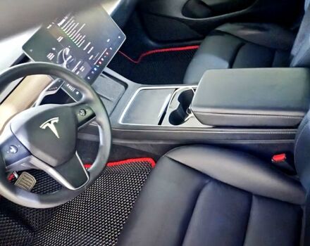 Сірий Тесла Модель 3, об'ємом двигуна 0 л та пробігом 47 тис. км за 21500 $, фото 4 на Automoto.ua