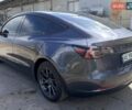Серый Тесла Модель 3, объемом двигателя 0 л и пробегом 69 тыс. км за 21800 $, фото 3 на Automoto.ua