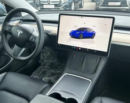 Серый Тесла Модель 3, объемом двигателя 6.3 л и пробегом 11 тыс. км за 20400 $, фото 16 на Automoto.ua