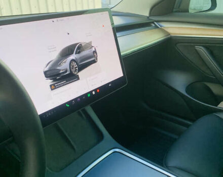 Сірий Тесла Модель 3, об'ємом двигуна 0 л та пробігом 32 тис. км за 21500 $, фото 19 на Automoto.ua