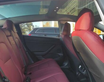 Сірий Тесла Модель 3, об'ємом двигуна 0 л та пробігом 3 тис. км за 32000 $, фото 16 на Automoto.ua