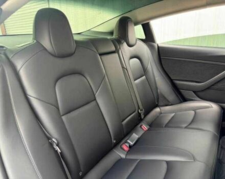 Серый Тесла Модель 3, объемом двигателя 0 л и пробегом 19 тыс. км за 13000 $, фото 16 на Automoto.ua