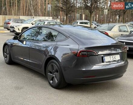 Серый Тесла Модель 3, объемом двигателя 0 л и пробегом 45 тыс. км за 24999 $, фото 7 на Automoto.ua