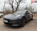 Серый Тесла Модель 3, объемом двигателя 0 л и пробегом 23 тыс. км за 21800 $, фото 5 на Automoto.ua