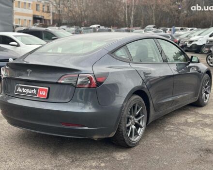 Серый Тесла Модель 3, объемом двигателя 0 л и пробегом 39 тыс. км за 23290 $, фото 5 на Automoto.ua
