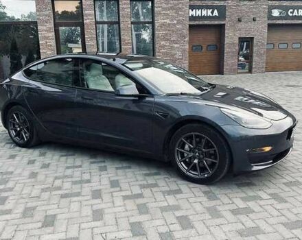 Сірий Тесла Модель 3, об'ємом двигуна 0 л та пробігом 20 тис. км за 16000 $, фото 3 на Automoto.ua