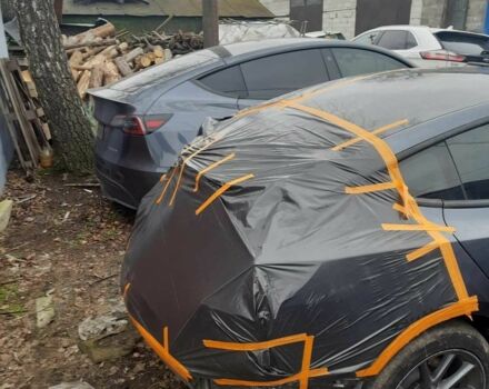 Серый Тесла Модель 3, объемом двигателя 0 л и пробегом 31 тыс. км за 13000 $, фото 3 на Automoto.ua