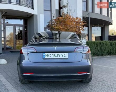Сірий Тесла Модель 3, об'ємом двигуна 0 л та пробігом 92 тис. км за 21800 $, фото 20 на Automoto.ua