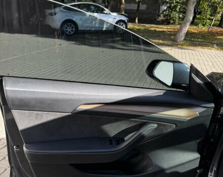 Сірий Тесла Модель 3, об'ємом двигуна 0 л та пробігом 48 тис. км за 25500 $, фото 8 на Automoto.ua