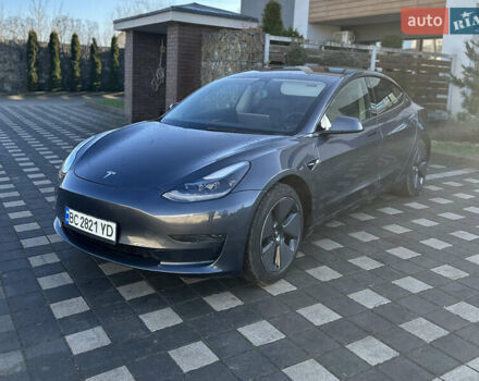 Серый Тесла Модель 3, объемом двигателя 0 л и пробегом 69 тыс. км за 18999 $, фото 10 на Automoto.ua