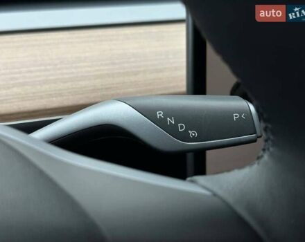 Серый Тесла Модель 3, объемом двигателя 0 л и пробегом 4 тыс. км за 20793 $, фото 27 на Automoto.ua