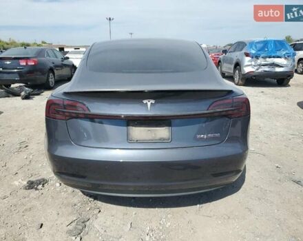 Серый Тесла Модель 3, объемом двигателя 0 л и пробегом 64 тыс. км за 10600 $, фото 5 на Automoto.ua
