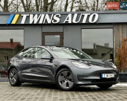 Серый Тесла Модель 3, объемом двигателя 0 л и пробегом 22 тыс. км за 24900 $, фото 16 на Automoto.ua