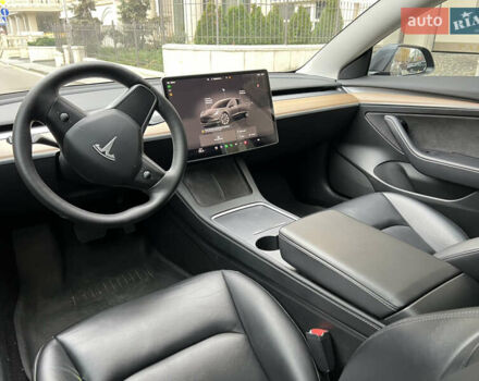 Серый Тесла Модель 3, объемом двигателя 0 л и пробегом 130 тыс. км за 21500 $, фото 19 на Automoto.ua