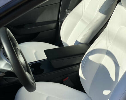 Тесла Модель 3 2023 у Івано-Франківську на Automoto.ua Сірий Тесла Модель 3, об'ємом двигуна 0 л та пробігом 55 тис. км за 20000 $, фото 27 на Automoto.ua
