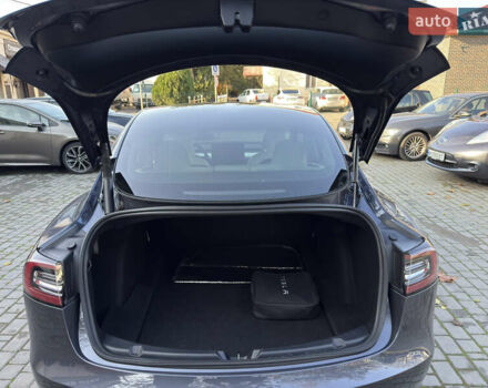 Сірий Тесла Модель 3, об'ємом двигуна 0 л та пробігом 71 тис. км за 19900 $, фото 7 на Automoto.ua