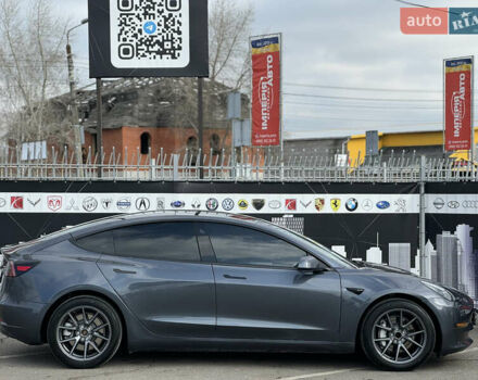 Сірий Тесла Модель 3, об'ємом двигуна 0 л та пробігом 21 тис. км за 22500 $, фото 4 на Automoto.ua