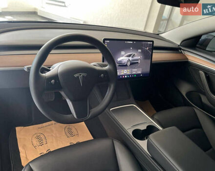 Сірий Тесла Модель 3, об'ємом двигуна 0 л та пробігом 25 тис. км за 25900 $, фото 4 на Automoto.ua