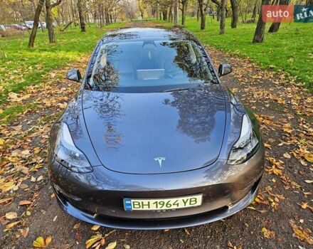 Серый Тесла Модель 3, объемом двигателя 0 л и пробегом 52 тыс. км за 21490 $, фото 2 на Automoto.ua