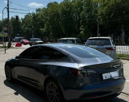 Сірий Тесла Модель 3, об'ємом двигуна 0 л та пробігом 27 тис. км за 20500 $, фото 3 на Automoto.ua