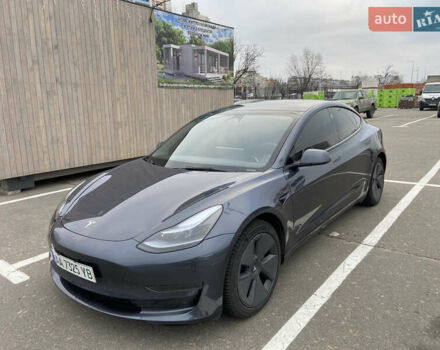 Серый Тесла Модель 3, объемом двигателя 0 л и пробегом 12 тыс. км за 21000 $, фото 7 на Automoto.ua