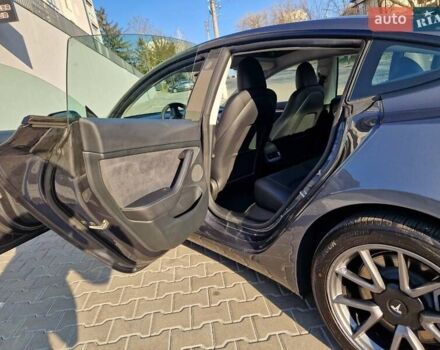 Сірий Тесла Модель 3, об'ємом двигуна 0 л та пробігом 13 тис. км за 23500 $, фото 38 на Automoto.ua