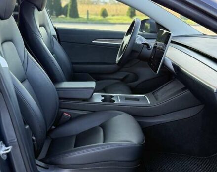 Сірий Тесла Модель 3, об'ємом двигуна 0 л та пробігом 92 тис. км за 21800 $, фото 56 на Automoto.ua